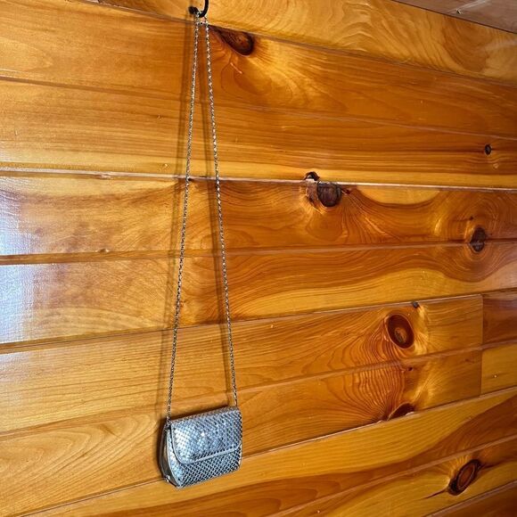 Vintage F.W. Woolworth Silver Metallic Sequins Mini Chain Bag - Picture 14 of 16